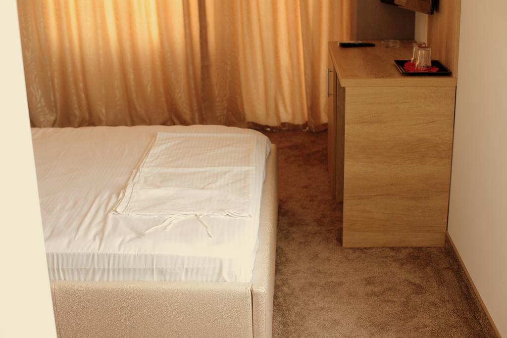 Hotel Hypnotique Năvodari Zewnętrze zdjęcie