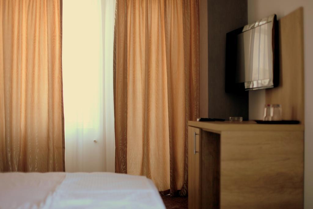 Hotel Hypnotique Năvodari Zewnętrze zdjęcie